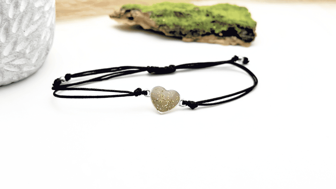 Bransoletka serce beżowe ze złotym brokatem (srebro 925)