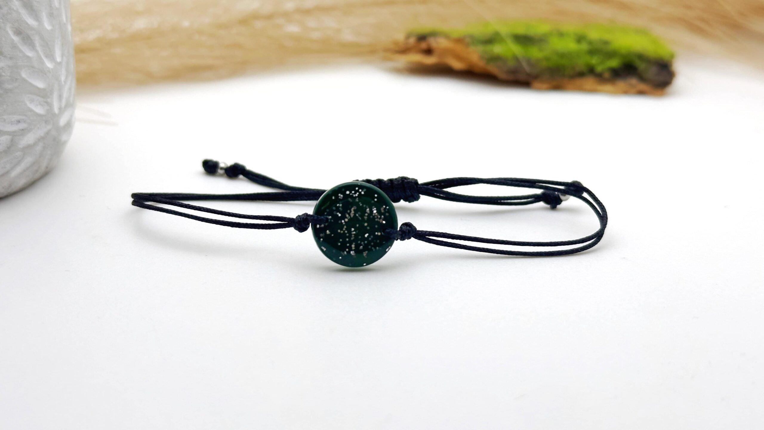 Bransoletka okrągła butelkowa zieleń ze srebrnym brokatem