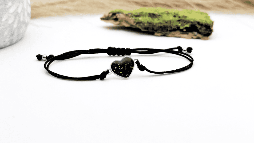 Bransoletka serce czarne ze złotym brokatem (srebro 925) - obrazek 2